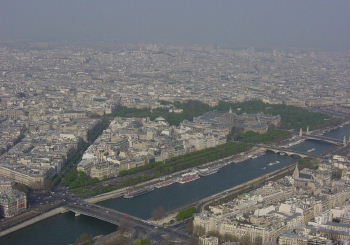 Die Seine - vom Eiffelturm aus